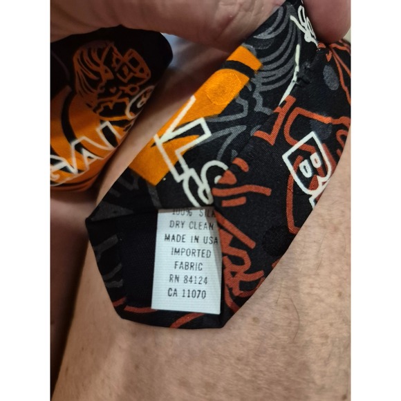 Vintage Cincinnati Bengals NFL Football Necktie Ralph Marlin & Co. 1993.     202 - Picture 5 of 6